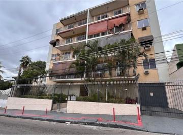 Apartamento · 84m² · 2 Quartos · 1 Vaga · Apartamento 2 quartos em Vista Alegre: Conforto e Oportunidade na melhor localização do bairro.