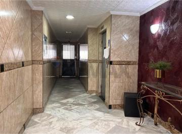 Apartamento · 84m² · 2 Quartos · 1 Vaga · Apartamento 2 quartos em Vista Alegre: Conforto e Oportunidade na melhor localização do bairro.