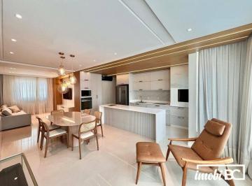 55152875239dfe037237632026debbd7e4b06991 · Apartamento com 4 dormitórios à venda, 149 m² por R$ 3.200.000,00 - Centro - Balneário Camboriú/SC