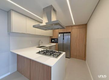 Apartamento · 109m² · 3 Quartos · 1 Vaga · Apartamento à venda no Centro de Florianópolis