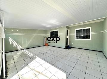 Casa · 55m² · 2 Quartos · 2 Vagas · Casa em ótima localização, bairro Braga, a poucos metros da rua Joinville, próximo a vários comércio