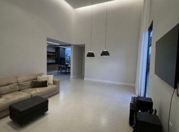 Casa de 3 quartos, Luziânia · Casa Térrea Moderna com Spa Aquecido e Energia Solar | Terra Park Club Residence - Luzânia