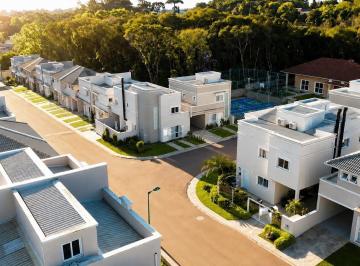 de78b2e9df7fc7c2c8c20b294a7e9c285c40d87d · Casa em condomínio com 3 dormitórios à venda - Campo Comprido - Curitiba/PR