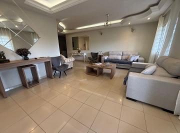 Casa de 5 quartos, Vicente Pires · Sobrado 5 quartos -localização top - terreno 540 m²- Vicente Pires