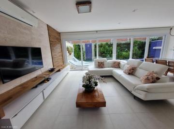 Casa de 5 quartos, São Sebastião · Casa em condomínio disponível para venda ou locação no bairro de Juquehy.