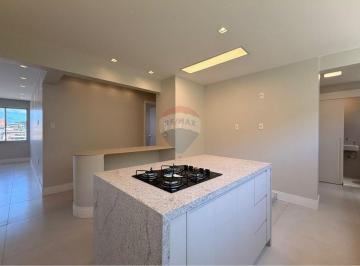 Apartamento · 110m² · 3 Quartos · 1 Vaga · Garibaldi: 110m², 3 quartos com suíte e closet, vaga coberta. Conforto e localização por R$615 mil! 