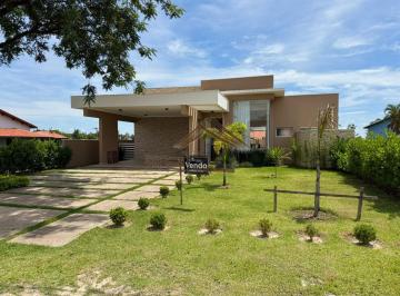 Casa de 3 quartos, Porangaba · Ninho Verde 1, espetacular casa com 3 dormitórios, totalmente mobiliada, área gourmet integrada