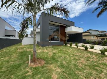 Casa de 3 quartos, Porangaba · Casa a venda no Ninho Verde 1 com 3 suítes, excelente acabamentos, local privilegiado