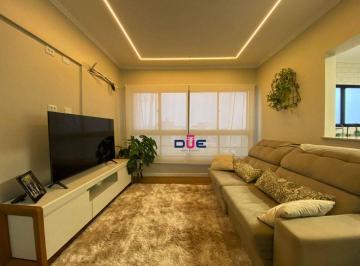 83923ebe4682ea16f5f053cfee38c8c131d4f1ee · Amplo apartamento no Embaré com 2 dormitórios, suíte, dependência completa e 1 vaga demarcada