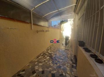 4accf8fcfb22913be0454494bfc3dee44554b0c9 · Apartamento térreo no bairro do Marapé, sendo 2 quartos com quintal.
