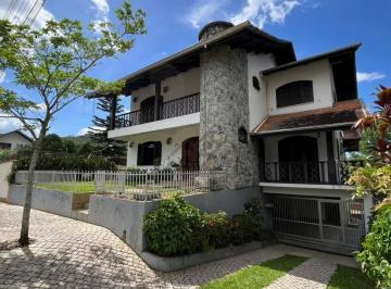 31ce4162b7b886d065d17ff07d5f22ab6261cbaf · Casa com 6 dormitórios à venda, 469 m² por R$ 1.349.000,00 - Centro - Pomerode/SC