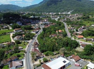 7ced0e72c1b9957187f1e3e38f048897121fc487 · Terreno à venda, 4250 m² por R$ 1.000.000,00 - Centro - Pomerode/SC