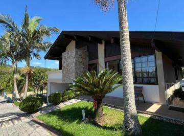 4f2092882a306a1f24048413bcc1604835bbd105 · Casa com 6 dormitórios à venda, 392,00 m² por R$ 1.799.000,00 - Centro - Pomerode/SC