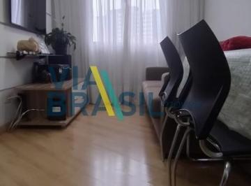 Foto 01 · Apartamento à Venda na Vila Sacadura Cabral, Santo André-SP: 2 Quartos, 1 Vaga de Garagem!