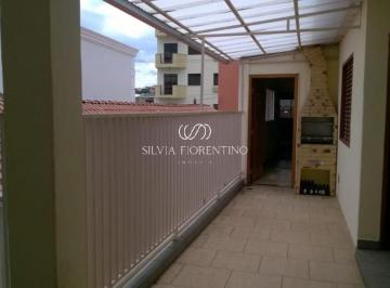 Foto 01 · Imperdível Casa à Venda no Centro de Taubaté-SP: 5 Quartos, 1 Sala, 4 Banheiros, 1 Vaga de Garagem -