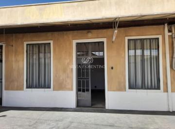Foto 01 · Imperdível: Casa à venda em Taubaté-SP, Chácara do Visconde! 2 quartos, 1 suíte, 1 sala, 2 banheiros