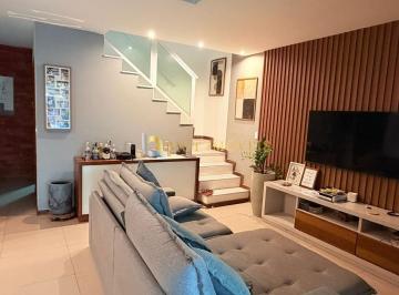 Foto 02 · Imperdível: Casa de 2 quartos, 2 suítes na Serra Grande, Niterói-RJ! 170m², 5 banheiros, 4 vagas. Ap
