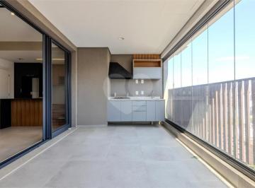 Apartamento de 2 quartos, São Paulo · Apto 105m² Perdizes – 2 suítes, 2 vagas, piscina borda vidro, rooftop, academia vista privilegiada.