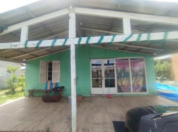 frente · Casa 3 quartos, tramandai, espaçosa