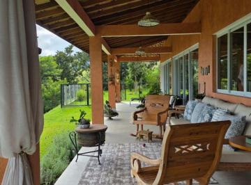 Rural de 8 quartos, Bueno Brandão · Propriedade Única: Luxo e Natureza em Alto Padrão na Mantiqueira