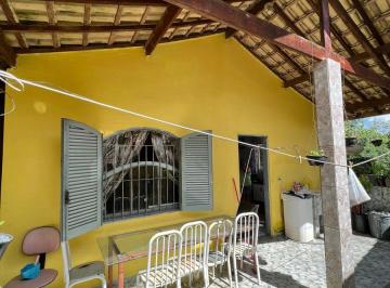 Casa de 3 quartos, São Lourenço da Serra · Casa com 2 dormitórios à venda em São Lourenço da Serra!