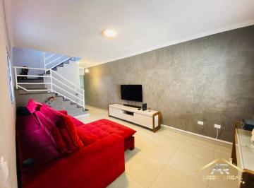 Casa · 149m² · 3 Quartos · 3 Vagas · Sobrado à venda de 149m² com 3 dormitórios (1 suíte) e 4 vagas