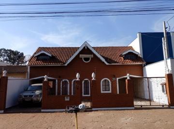 Casa · 240m² · 5 Quartos · 4 Vagas · Casa à venda em Sumaré, Parque Manoel de Vasconcelos, com 5 quartos, com 240 m²