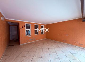 Casa · 179m² · 4 Quartos · 2 Vagas · Sobrado à venda no bairro Castelinho em Piracicaba