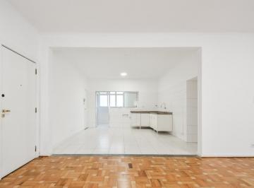IMG_20260622_031459_000.jpeg · Imperdível apartamento para venda em Cerqueira César com 2 quartos, sendo 1 suíte, 116m² - remaxfron