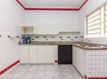 a781b253-a035-4645-9b7b-8bbf2c3aea07 · Atraente casa para venda em Lapa com 3 quartos, sendo 1 suíte, 377m²