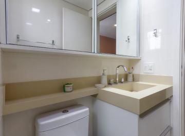 8b6dd6d4-6d7f-42dd-b586-46df5adf3023 · Deslumbrante apartamento para venda em Vila Anastácio com 2 quartos, sendo 1 suíte, 69m²