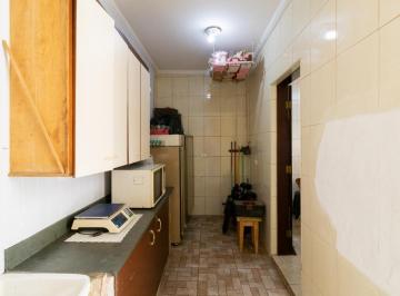 cc32f27b-192f-437f-96f5-73b8708d7c70 · Agradável sobrado para venda em Vila Marina com 2 quartos, sendo 2 suítes, 180m²