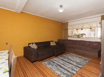 e648dd8c-d93e-4699-946f-adce6e2e6434 · Confortável casa para venda e locação em Jardim São José (Zona Norte) com 3 quartos, sendo 1 suíte,