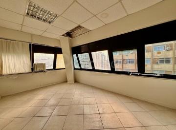 DESTAQUE · Sala Comercial de 109,18 m² no Centro