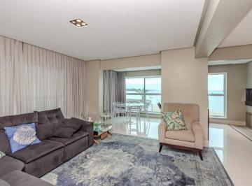 Apartamento · 168m² · 3 Quartos · 3 Vagas · Apartamento Frente Mar à venda no Centro em Balneário Camboriú.