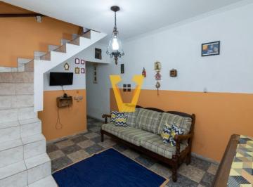 Casa · 175m² · 3 Quartos · 2 Vagas · Sobrado para venda em Remédios com 3 quartos, 175m²