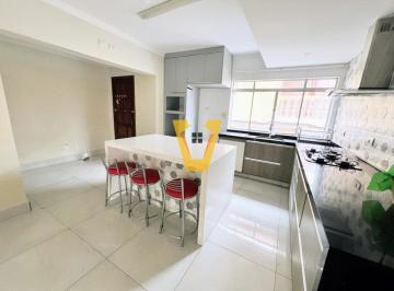 Casa · 315m² · 4 Quartos · 4 Vagas · Casa para venda em Ponte Grande com 4 quartos, sendo 2 suítes, 315m²