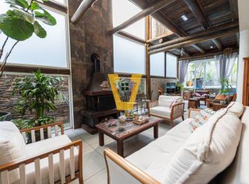 Casa · 326m² · 4 Quartos · 4 Vagas · Casa para venda em Planalto Paulista com 4 quartos, sendo 4 suítes, 326m²