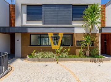 Casa · 367m² · 4 Quartos · 4 Vagas · Casa no condomínio Venezia para venda com 4 quartos, sendo 4 suítes, 367m²