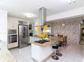 Casa · 291m² · 3 Quartos · 4 Vagas · Casa para venda em Itaberaba com 3 quartos, sendo 3 suítes, 291m²