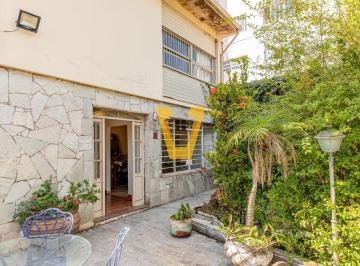 Casa · 232m² · 3 Quartos · 2 Vagas · Sobrado para venda em Jardim das Bandeiras com 3 quartos, 232m²