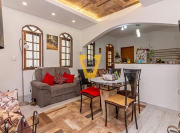 Casa · 200m² · 5 Quartos · 3 Vagas · Sobrado para venda em Vila Zat com 5 quartos, sendo 2 suítes, 200m²