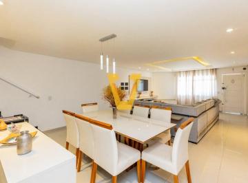 Casa · 165m² · 3 Quartos · 4 Vagas · Casa para venda em Vila Gumercindo com 3 quartos, sendo 3 suítes, 165m²