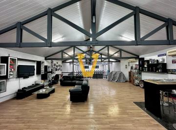 Comercial · 630m² · 10 Vagas · Galpão comercial para venda em Santo Amaro, 630m²