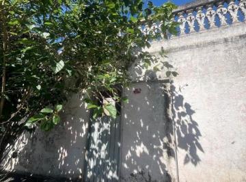 a8ebc2f378a8c4bf52d24ee4f86553241bf4b921 · 3 casas na Vila Nogueira em terreno 10 X 7 para investoimento, moradia ou renda