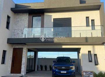 Casa · 165m² · 3 Quartos · 2 Vagas · Linda Casa de Condomínio com 3 Suítes e Piscina no Central Square