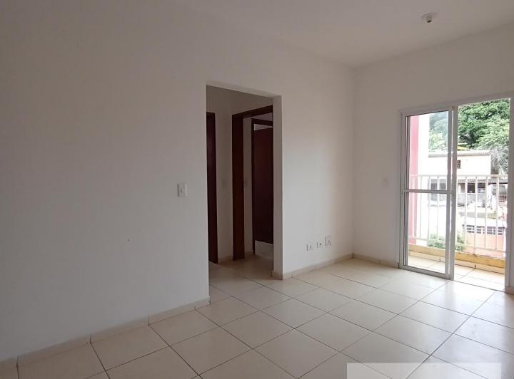 Foto do imóvel - Apartamento para locação em mogi moderno Sala com porta balcão de vidro para a sacada Cozinha 2.