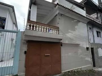 Comercial · 191m² · 3 Vagas · Casa comercial na Avenida Leôncio de Magalhães, N. 114 • 191 m²