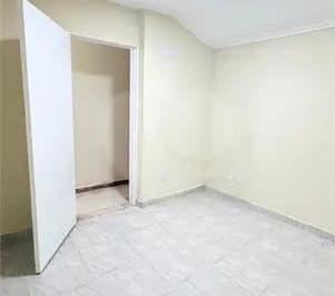 Comercial · 60m² · Casa comercial na Rua Soror Angélica, 524 • 60 m²