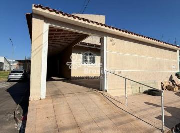 Casa · 127m² · 3 Quartos · 4 Vagas · TH35236 - Qnj 05 Taguatinga, Casa 03 quartos, 127m². Agende sua visita!